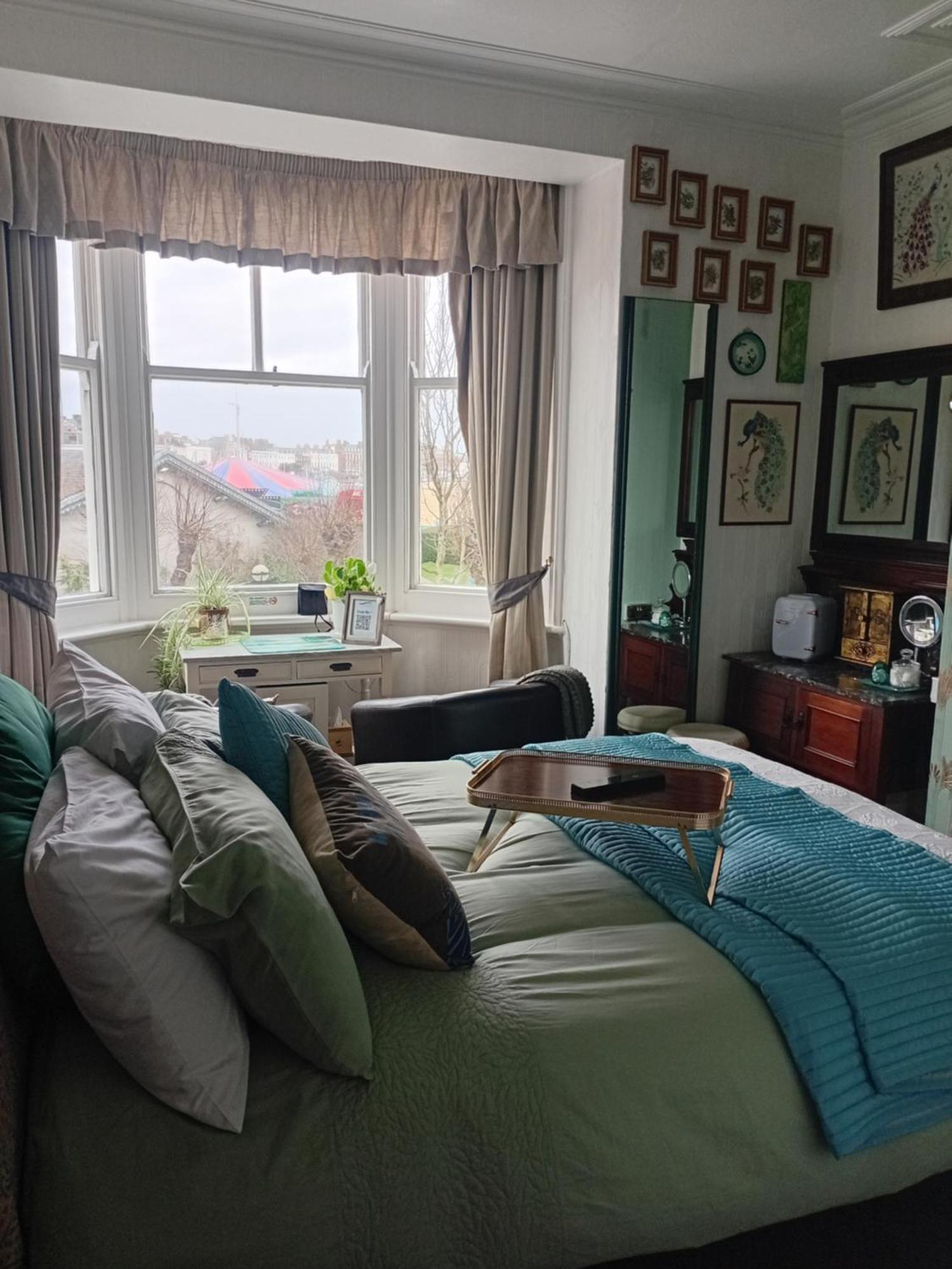 The Ocean Guest House Уэймут Экстерьер фото