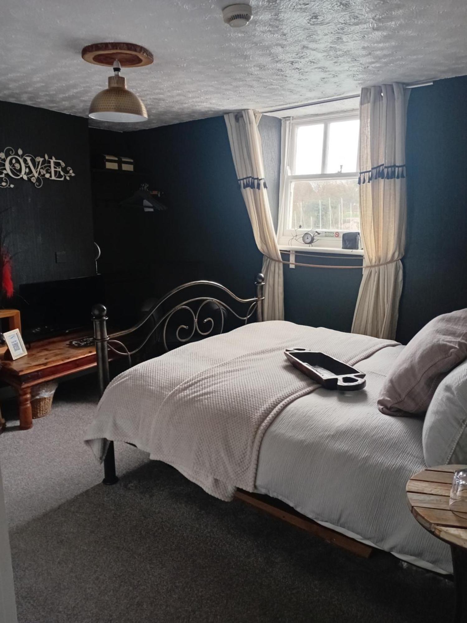 The Ocean Guest House Уэймут Экстерьер фото